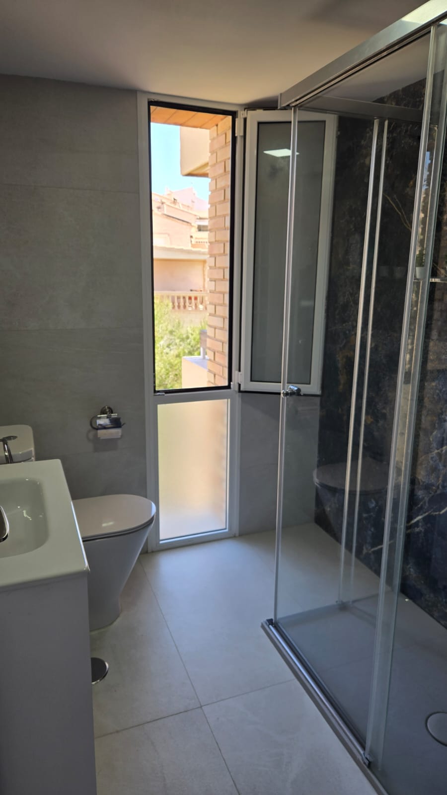 Interior view of the apartment in Alicante 10